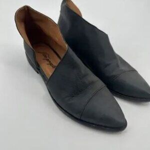 Free People Royale Flat Size 37/ US 7